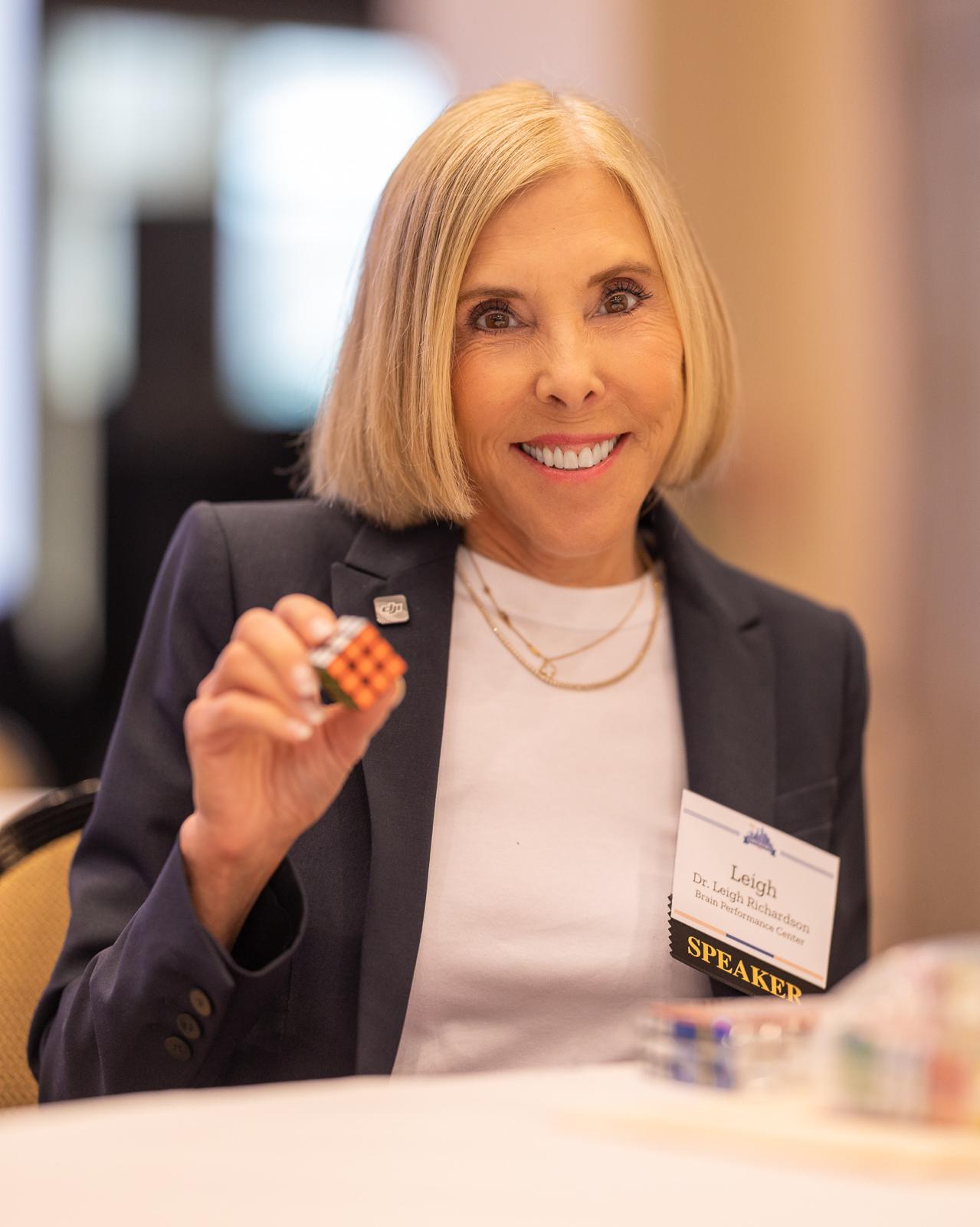Dr. Leigh Richardson